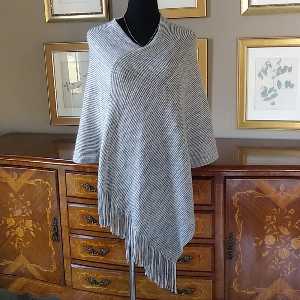 1106 Just be Poncho